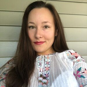 Meet your Posher, Valeria